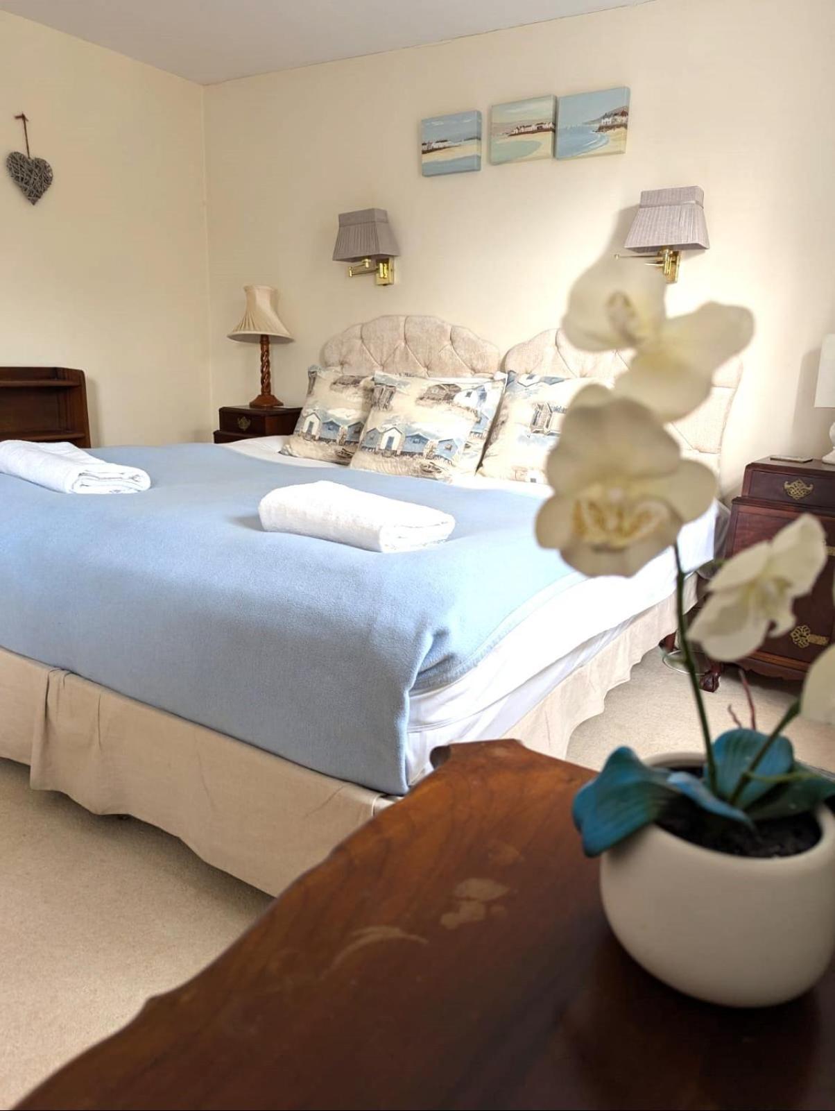 Georgian 2 Bedroom Apartment In Chichester With Free Parking - Chichester Holiday Properties Exterior photo
